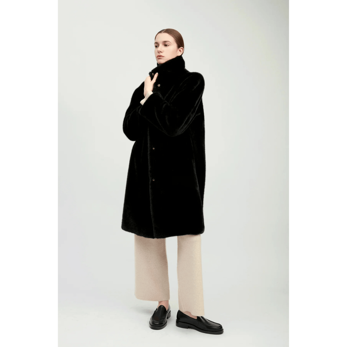 Common Knit Éste Shearling Coat, black – view 13