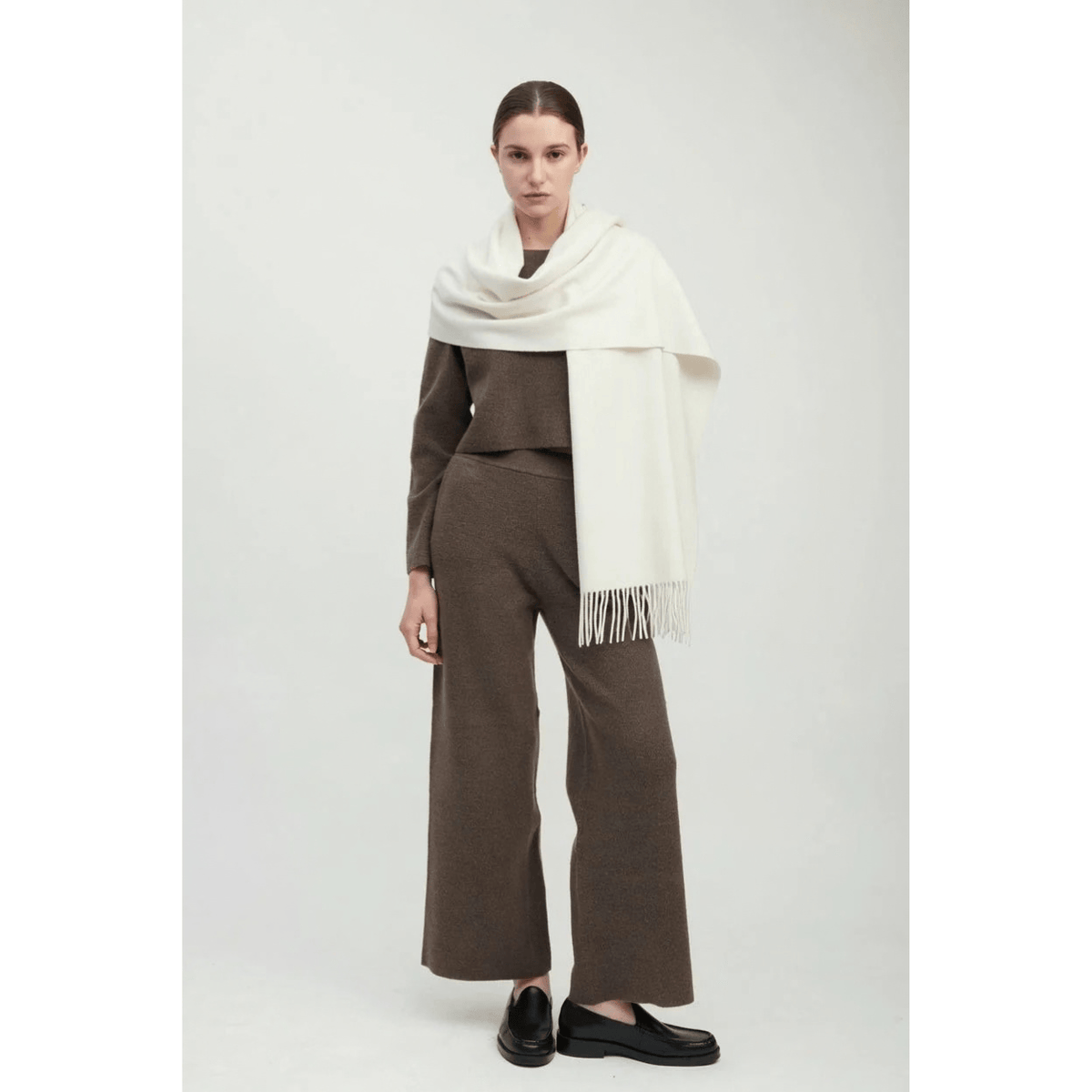 Shihreen Mongol Soft Scarf, cream