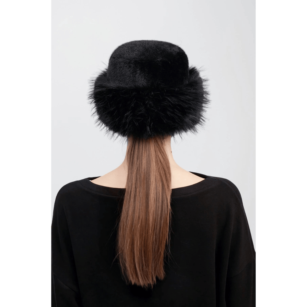Common Knit Noir Russian Hat, black – view 3