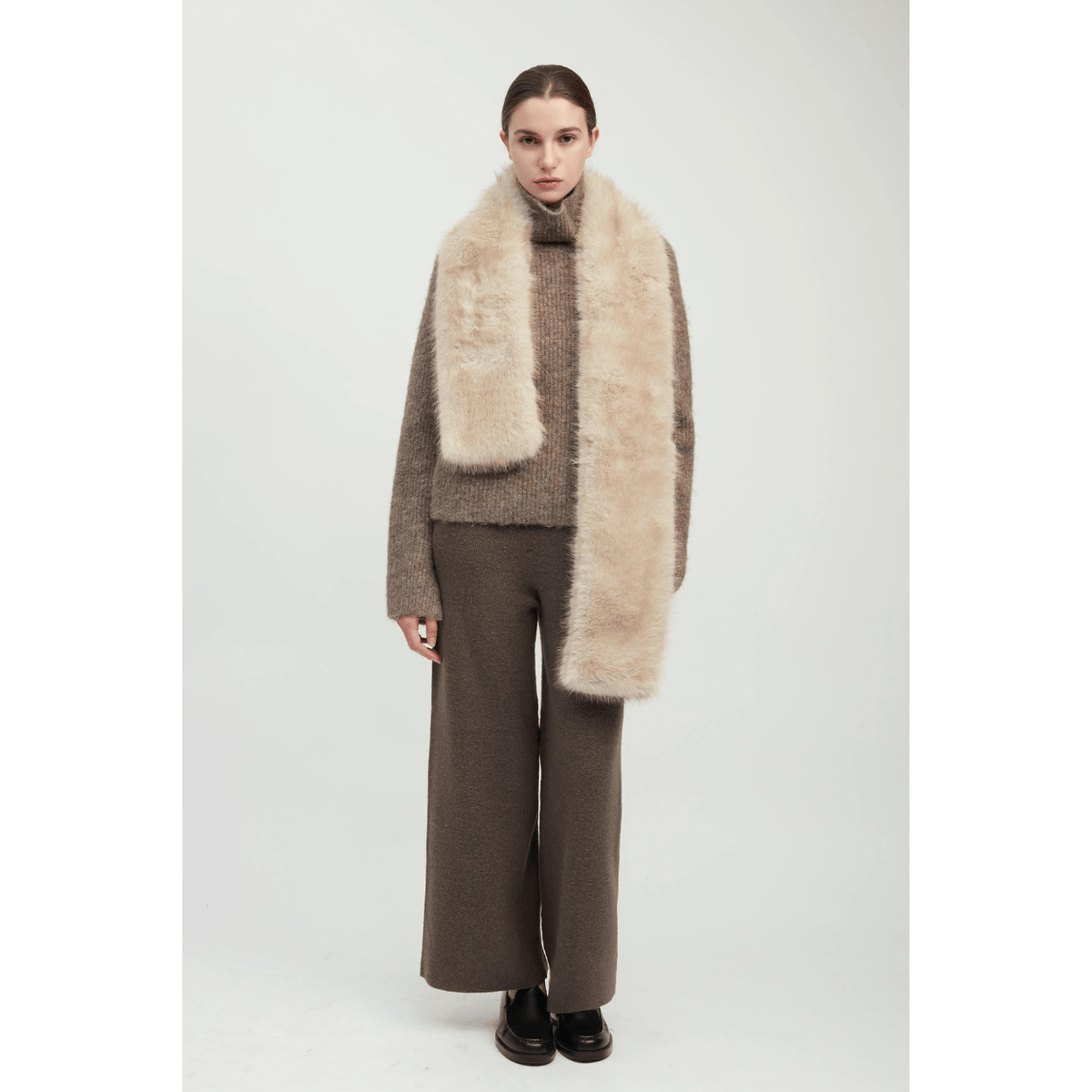 beige
