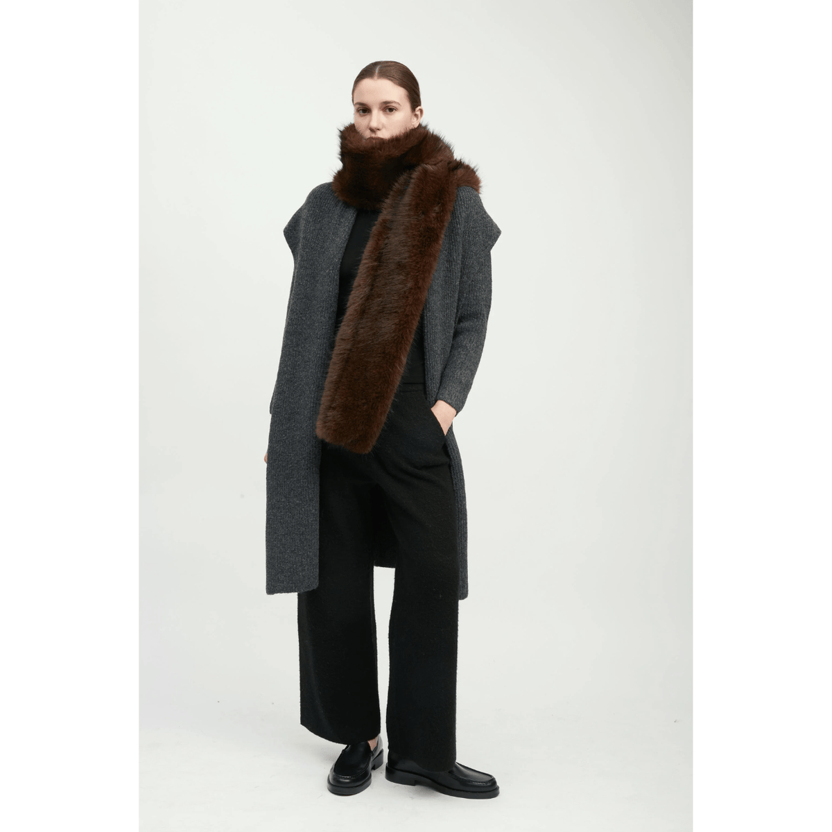 Shoe-Inn Multi-way Keyhole Stole, espresso – view 6