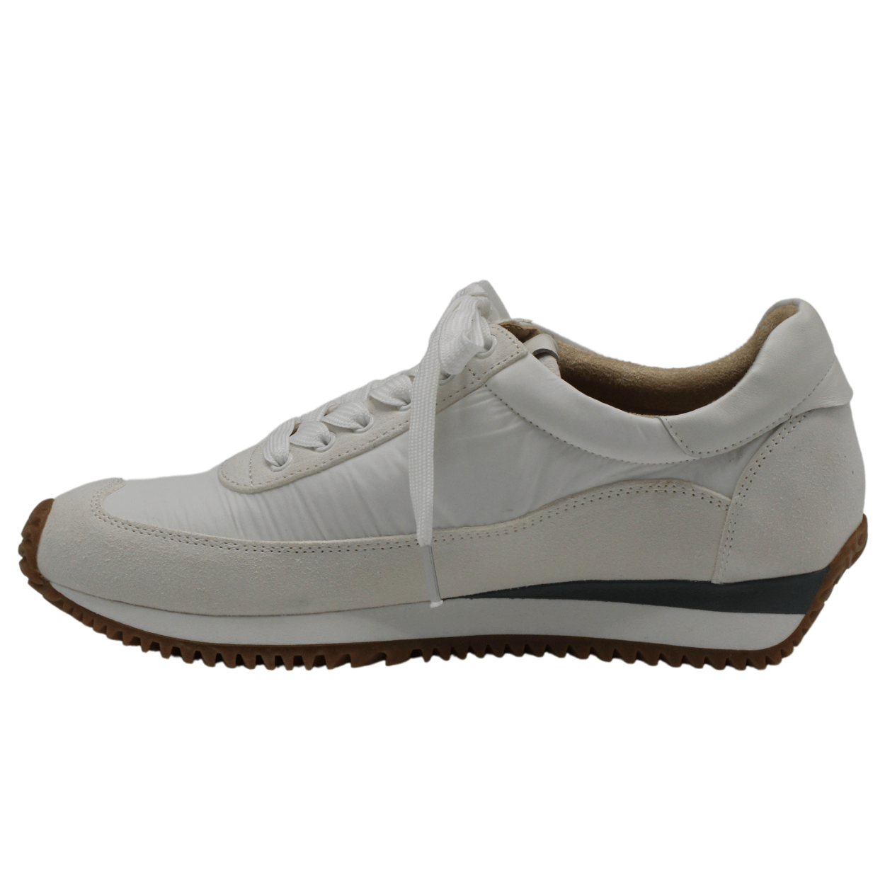 Queen Sneaker