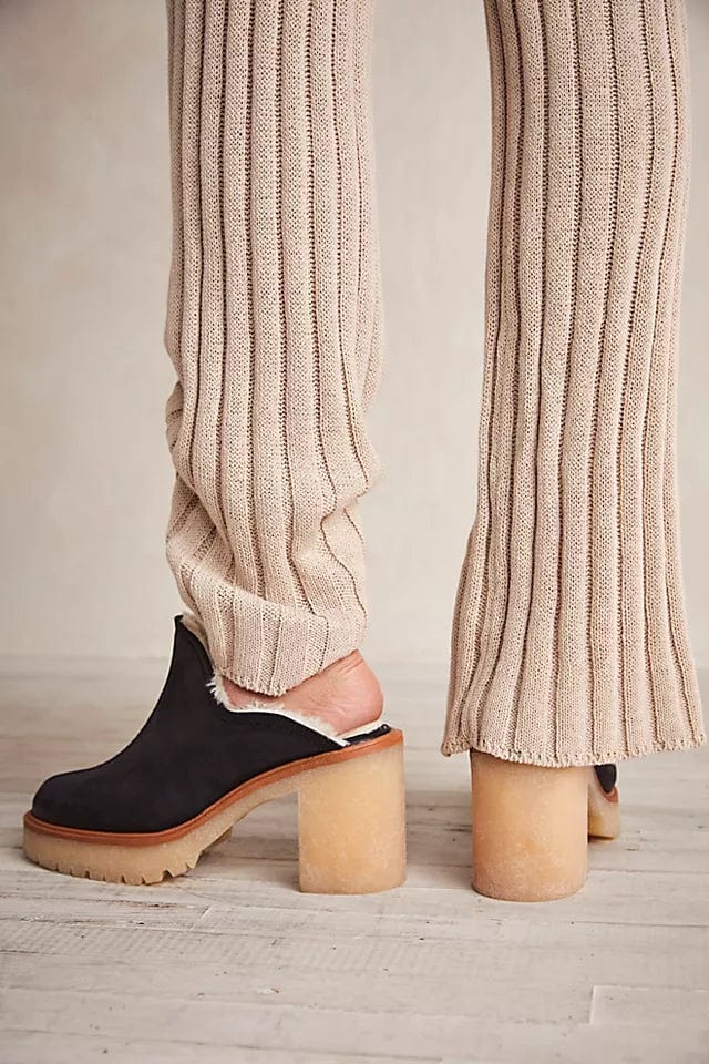 James Cozy