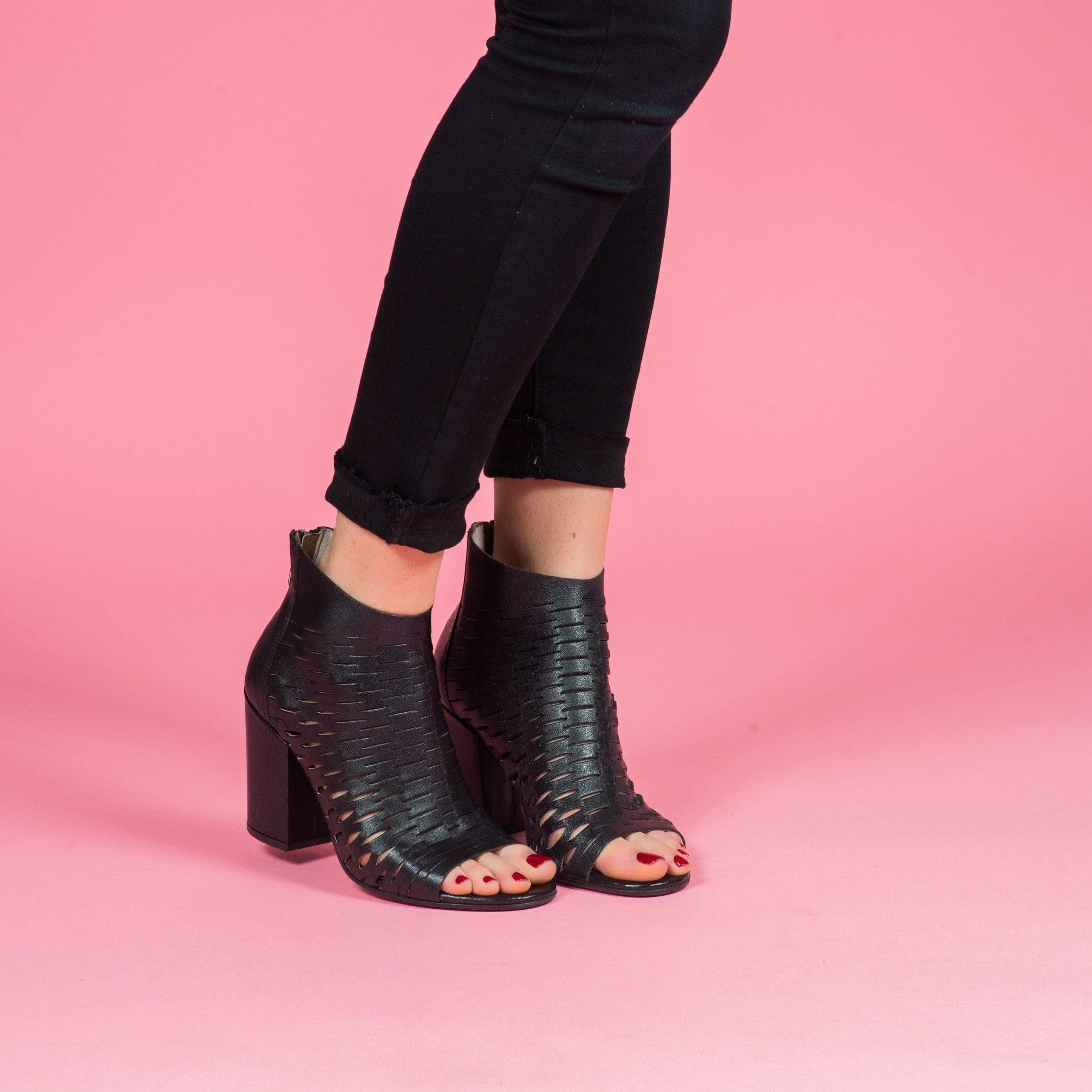 How to Transition Summer Shoes Into Fall Styles