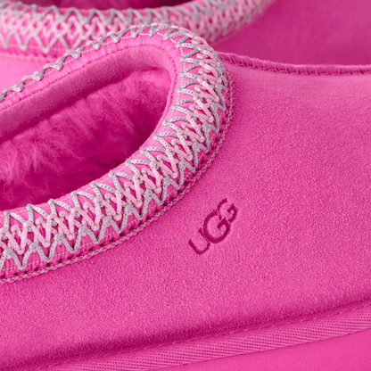 bright fuchsia