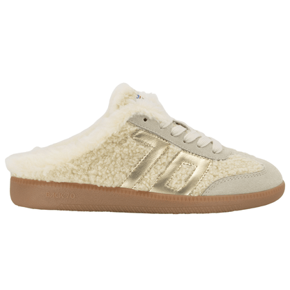 easter fl in tobacco white backless sneakers Chrie Lane Back 70 and a vintage BACK 70 EASTER FL BACKLESS