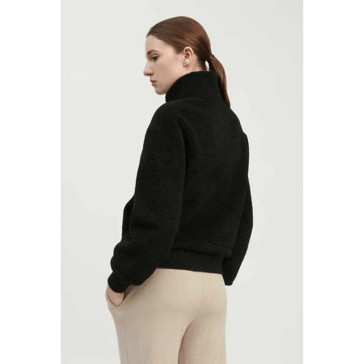 Common Knit Teddy Sherpa Crop Bomber, black – view 20