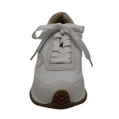 Queen Sneaker
