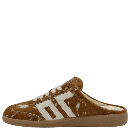 EASTER W26 in SIKA BUTTER, left view