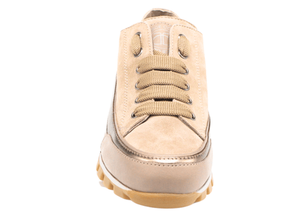 Janis Strip Chic Sneaker