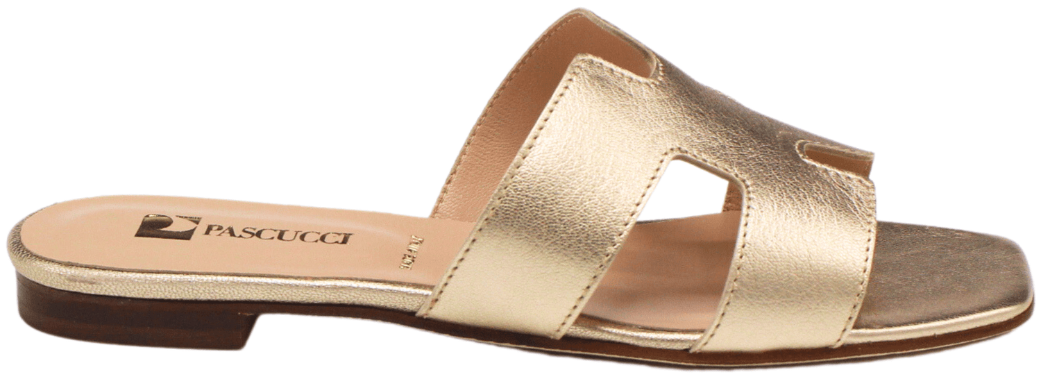 98Q Leather Sandal