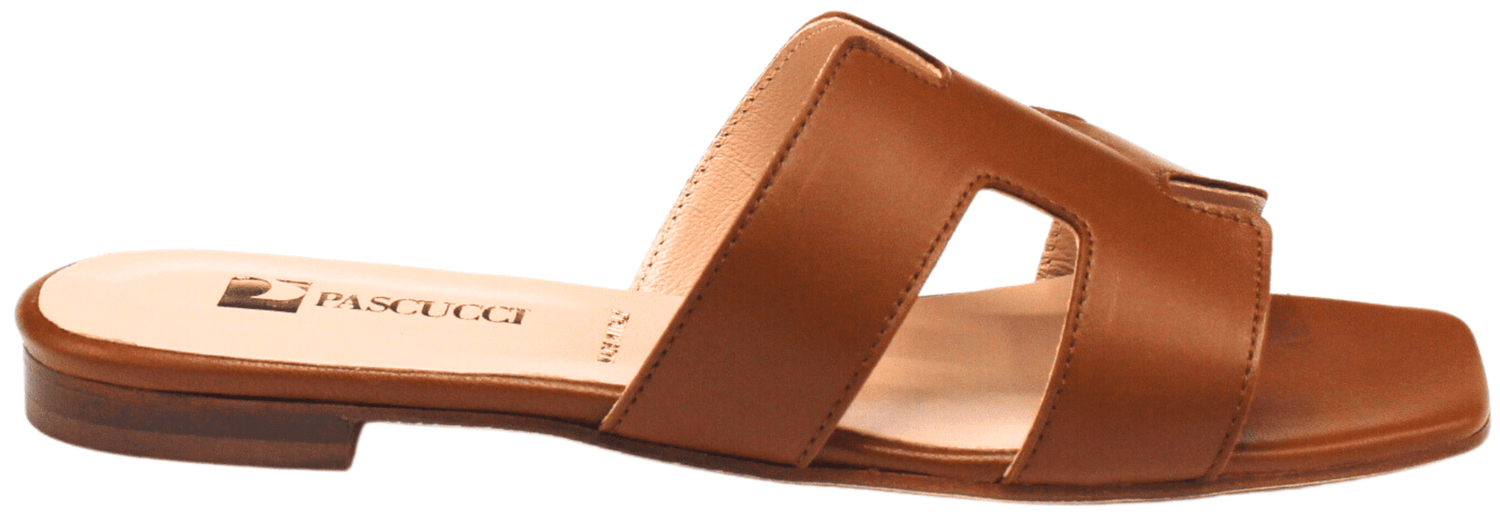 98Q Leather Sandal